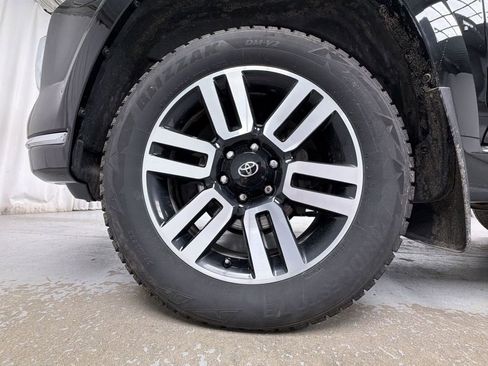 Certified 2023 Toyota 4Runner Limited AWD/4WD image 11