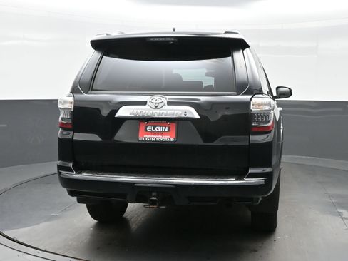 Used 2024 Toyota 4Runner Limited image 5