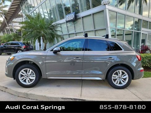 Certified 2023 Audi Q5 2.0T Premium w/ Convenience Package image 11