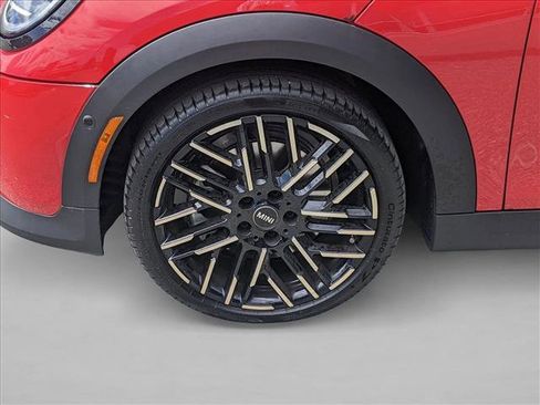 Certified 2025 MINI Cooper S FWD image 20