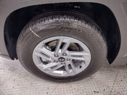 New 2026 Hyundai Tucson SE image 5