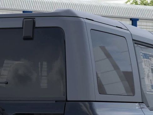 New 2025 Ford Bronco Outer Banks w/ Sasquatch Package image 25