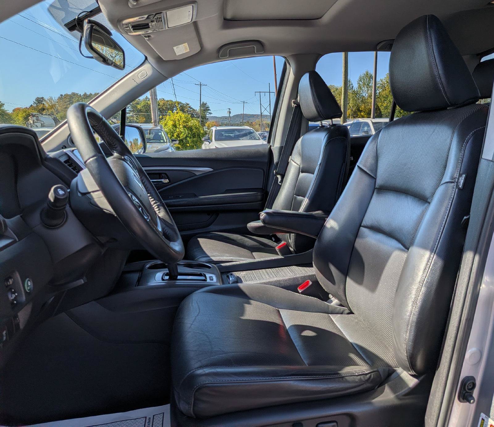 Used 2019 Honda Ridgeline RTL-T image 13