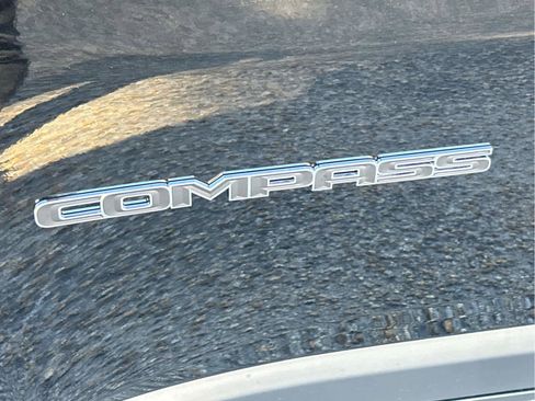 New 2025 Jeep Compass Latitude w/ Convenience Group image 14