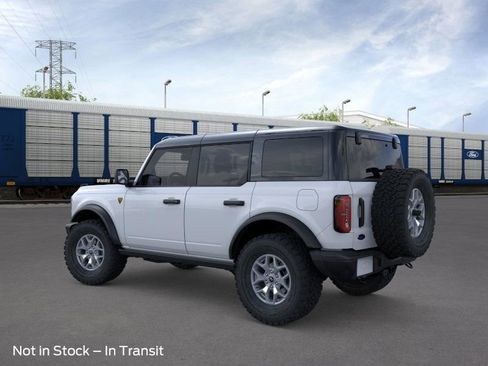 New 2025 Ford Bronco Badlands image 5