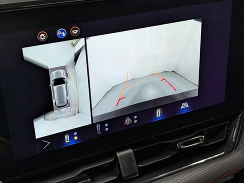 Certified 2025 Chevrolet Equinox RS w/ Safety and Technology Package AWD/4WD image 26