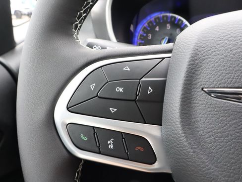 New 2026 Chrysler Pacifica Select image 29