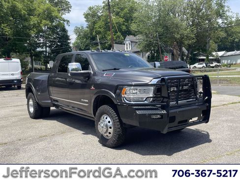 Used 2024 RAM 3500 Limited AWD/4WD image 1
