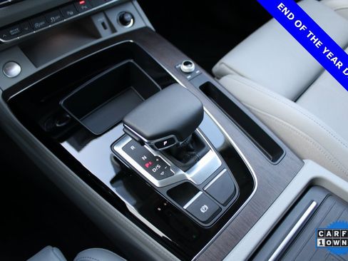 Used 2024 Audi Q5 2.0T Prestige w/ Prestige Package image 22