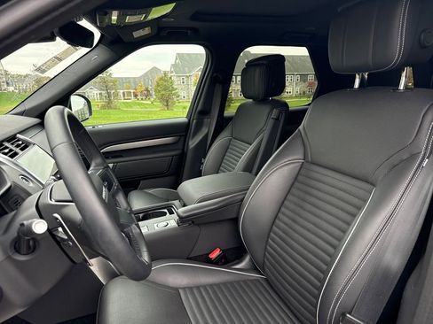 New 2024 Land Rover Discovery Dynamic SE image 20