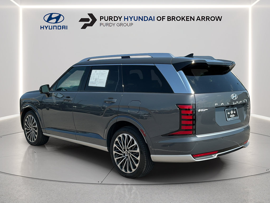 Certified 2026 Hyundai Palisade Calligraphy FWD image 5
