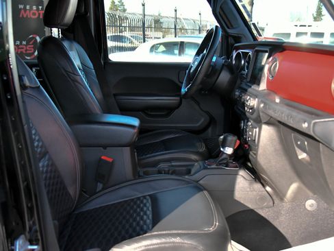 Used 2019 Jeep Wrangler Unlimited Rubicon image 43