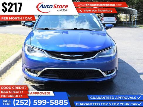 Used 2015 Chrysler 200 C image 3