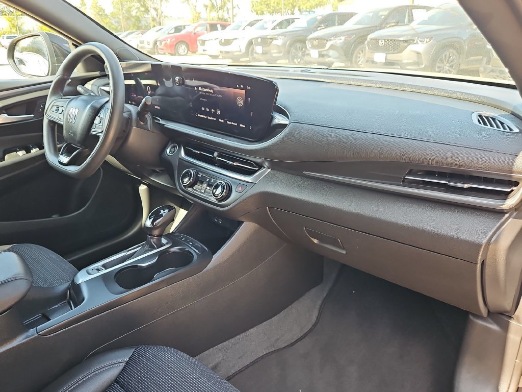 Used 2026 Buick Envista Preferred FWD image 29