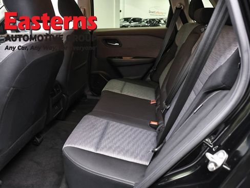 Used 2023 Nissan Rogue SV AWD/4WD image 22