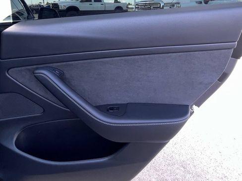 Used 2021 Tesla Model 3 Standard Range RWD image 31