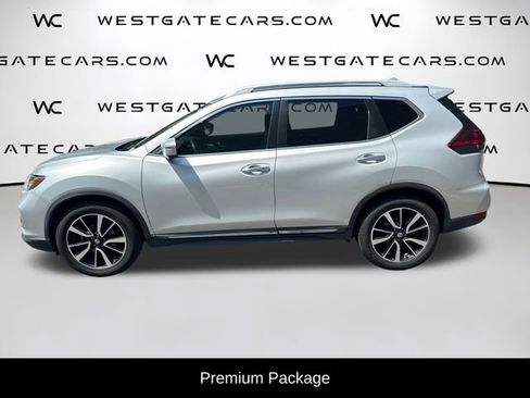 Used 2019 Nissan Rogue SL w/ Premium Package FWD image 4