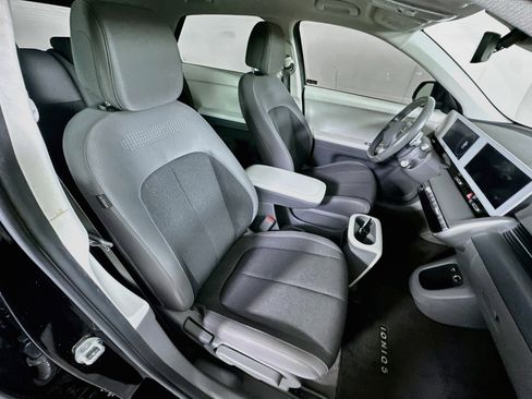 Used 2024 Hyundai Ioniq 5 SEL RWD image 31