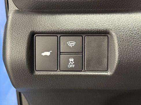 Used 2023 Honda Pilot TrailSport image 24