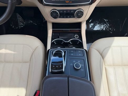 Used 2019 Mercedes-Benz GLS 450 4MATIC image 19