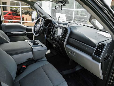 Used 2021 Ford F250 XL w/ STX Appearance Package AWD/4WD image 14