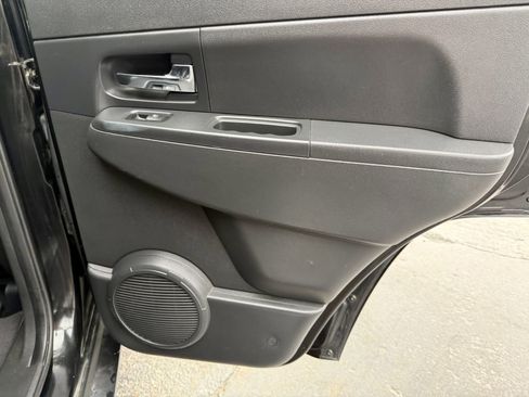 Used 2012 Jeep Liberty Sport AWD/4WD image 23