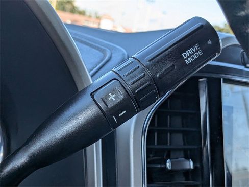 Used 2022 Ford F250 Lariat w/ Lariat Ultimate Package image 27