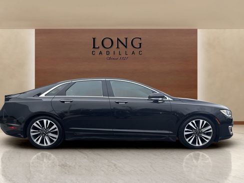 Used 2019 Lincoln MKZ Reserve w/ Luxury Package image 6