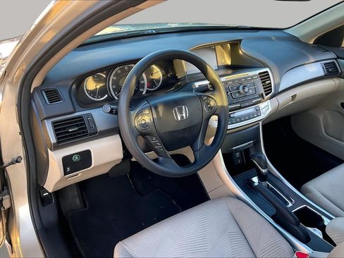 Used 2014 Honda Accord LX image 17