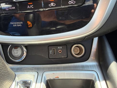 Used 2018 Nissan Murano S AWD/4WD image 20