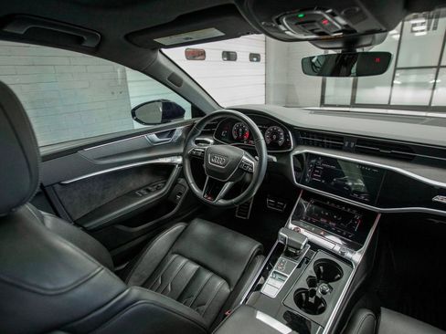 Used 2022 Audi S7 Prestige w/ Prestige Package image 17