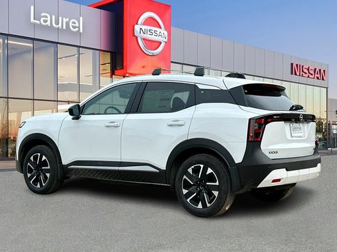 New 2026 Nissan Kicks SV w/ SV Premium Package AWD/4WD image 4