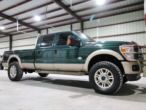 Used 2011 Ford F350 King Ranch w/ FX4 Off Road Pkg image 15
