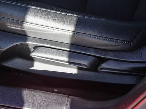Used 2025 Honda Civic Sport image 27