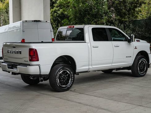 Used 2026 RAM 2500 Laramie AWD/4WD image 6