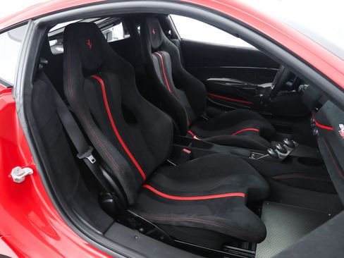 Certified 2020 Ferrari 488 Pista Coupe RWD image 47