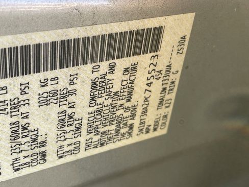 Used 2023 Nissan Rogue SV image 33