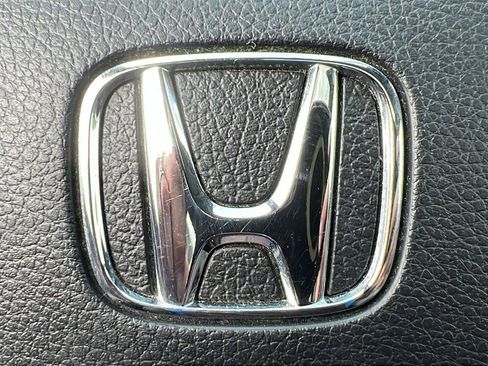 Used 2020 Honda CR-V Touring image 33