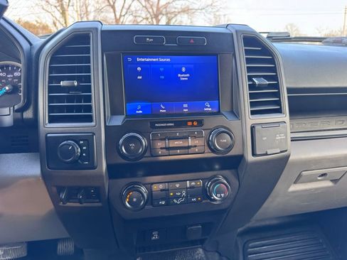 Used 2022 Ford F250 XL w/ Power Equipment Group image 28