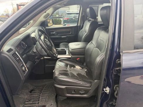 Used 2015 RAM 1500 Laramie w/ Convenience Group image 9