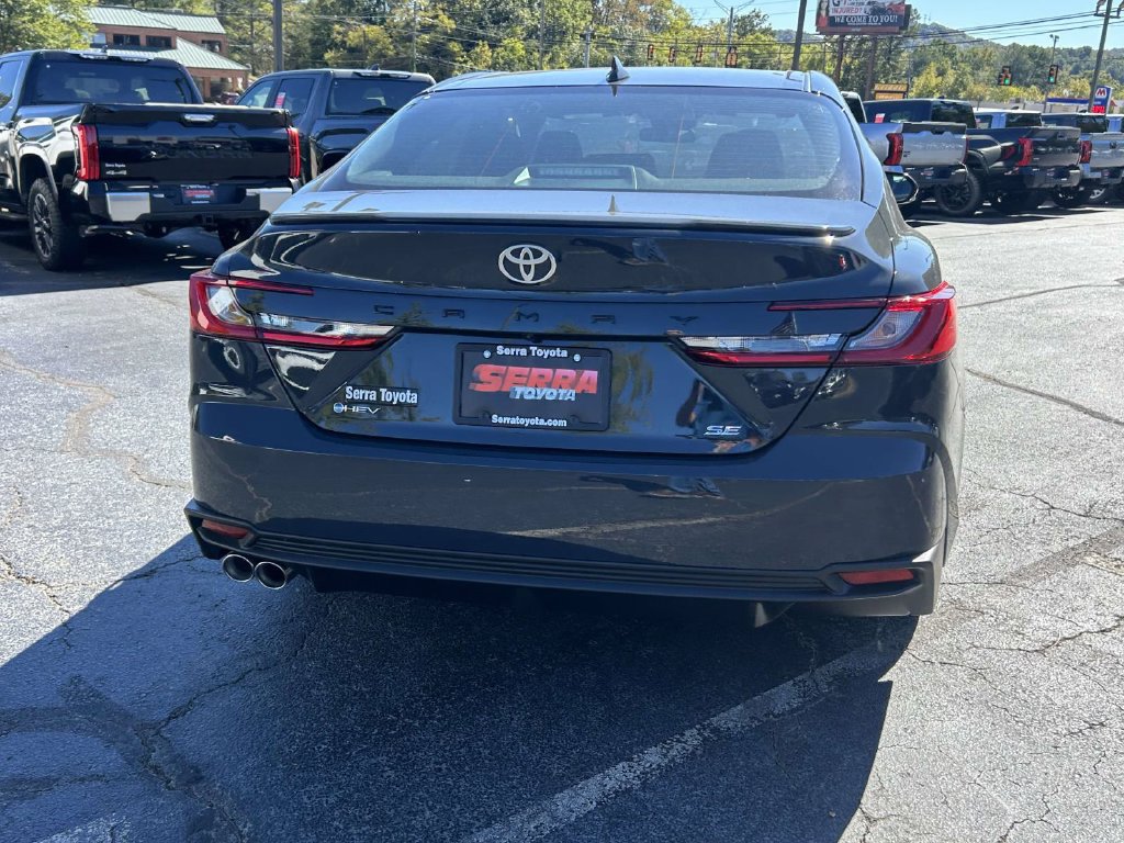 New 2026 Toyota Camry SE FWD image 4