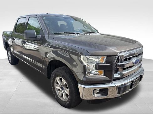 Used 2016 Ford F150 XLT AWD/4WD image 5