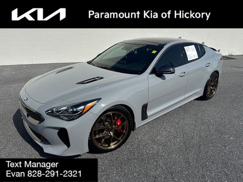 Used 2019 Kia Stinger GT1 AWD/4WD image 1