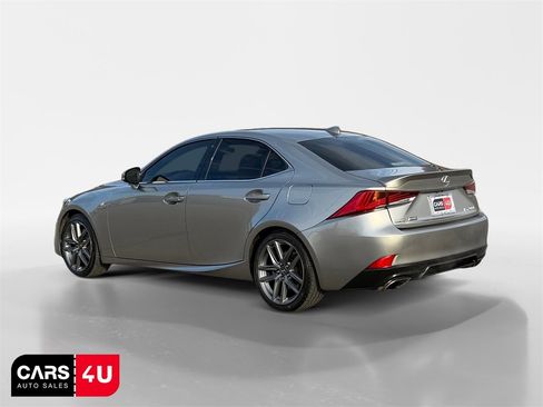 Used 2017 Lexus IS 200t image 5
