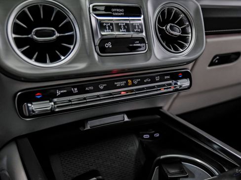 Used 2026 Mercedes-Benz G 63 AMG 4MATIC image 65