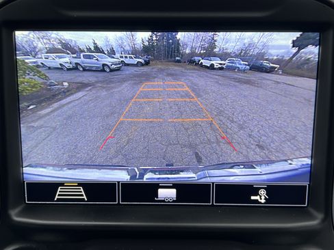 Used 2020 GMC Sierra 1500 SLT image 13