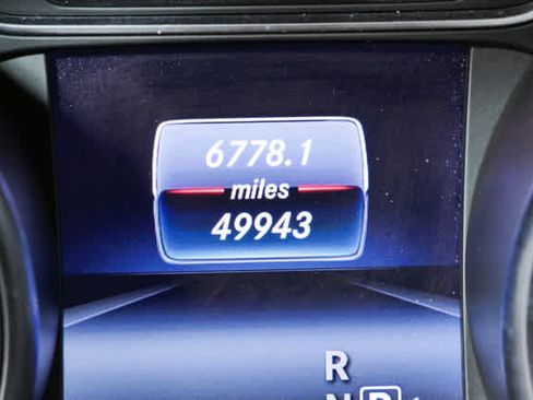 Used 2018 Mercedes-Benz CLA 250 4MATIC image 10