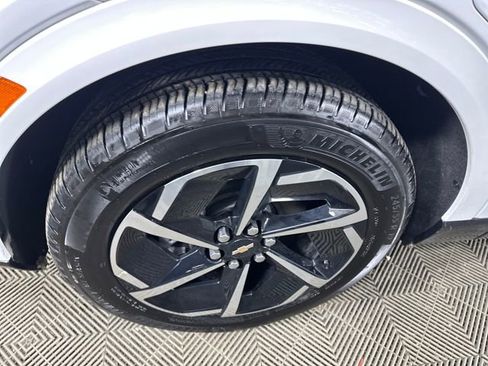 Used 2024 Chevrolet Equinox EV LT image 10