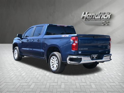 Used 2021 Chevrolet Silverado 1500 LT AWD/4WD image 8