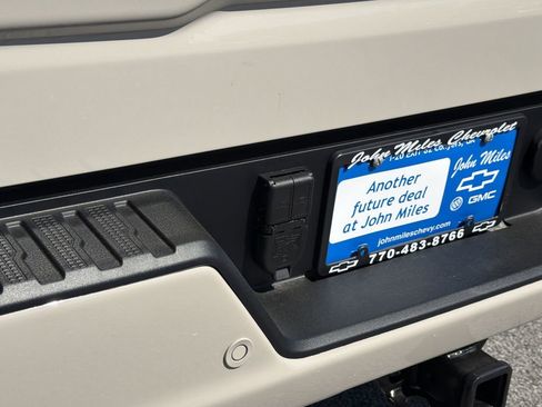 New 2026 GMC Sierra 1500 AT4 w/ Technology Package AWD/4WD image 23